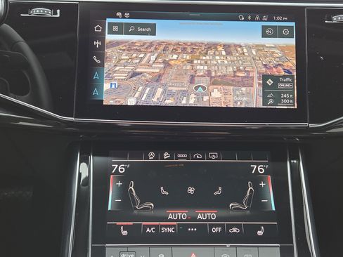 Used 2025 Audi Q7 2.0T Premium image 12