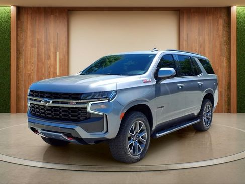 Used 2021 Chevrolet Tahoe Z71 w/ Z71 Off-Road Package AWD/4WD image 28