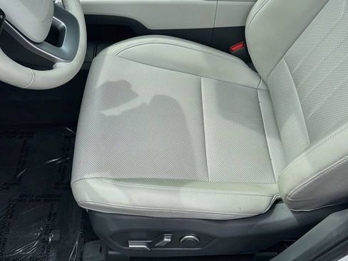 Certified 2025 Hyundai Santa Fe SEL FWD image 19