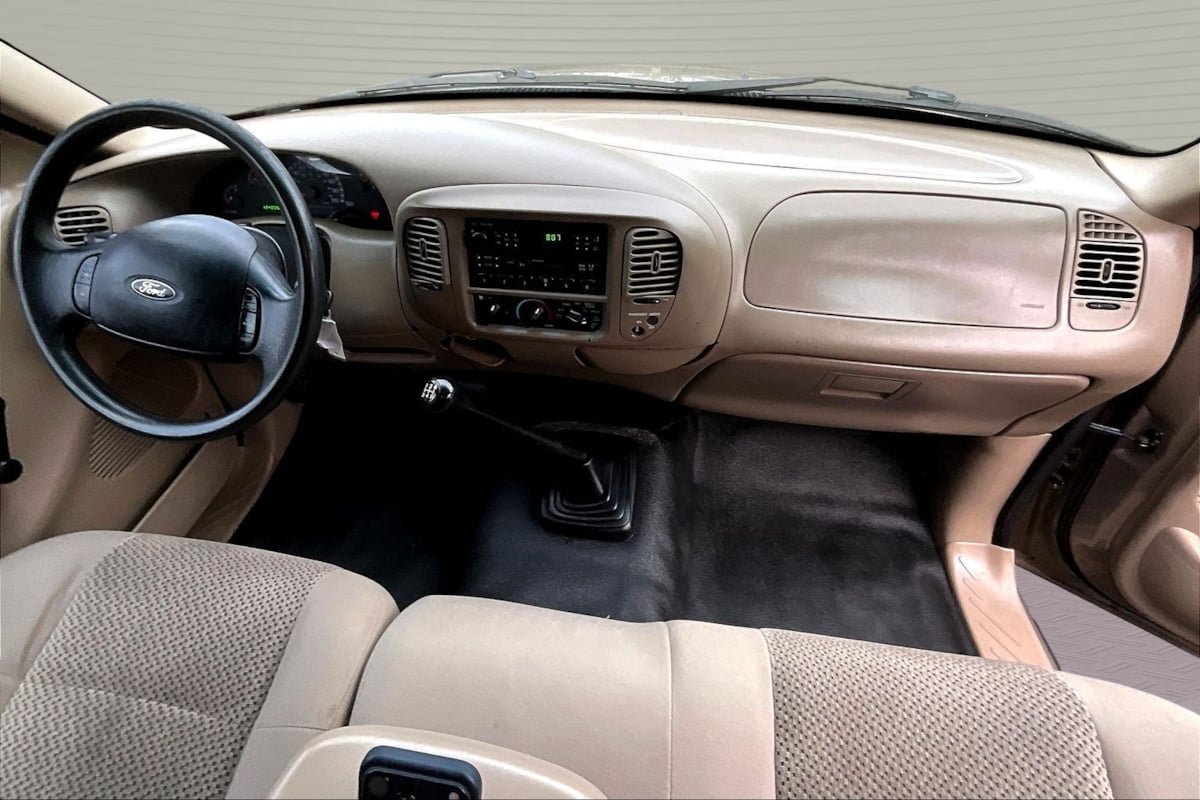 Used 2003 Ford F150 XL RWD image 8