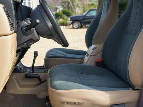 Used 2002 Jeep Wrangler Sahara image 22