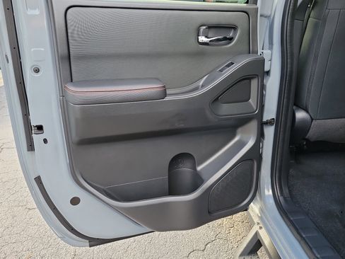 Certified 2024 Nissan Frontier Pro-X w/ Pro Convenience Package RWD image 10