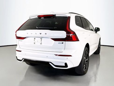 New 2026 Volvo XC60 B5 Core AWD/4WD image 7