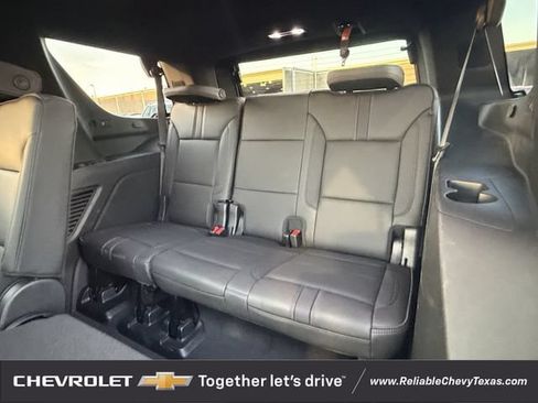 Used 2022 Chevrolet Tahoe RST AWD/4WD image 34