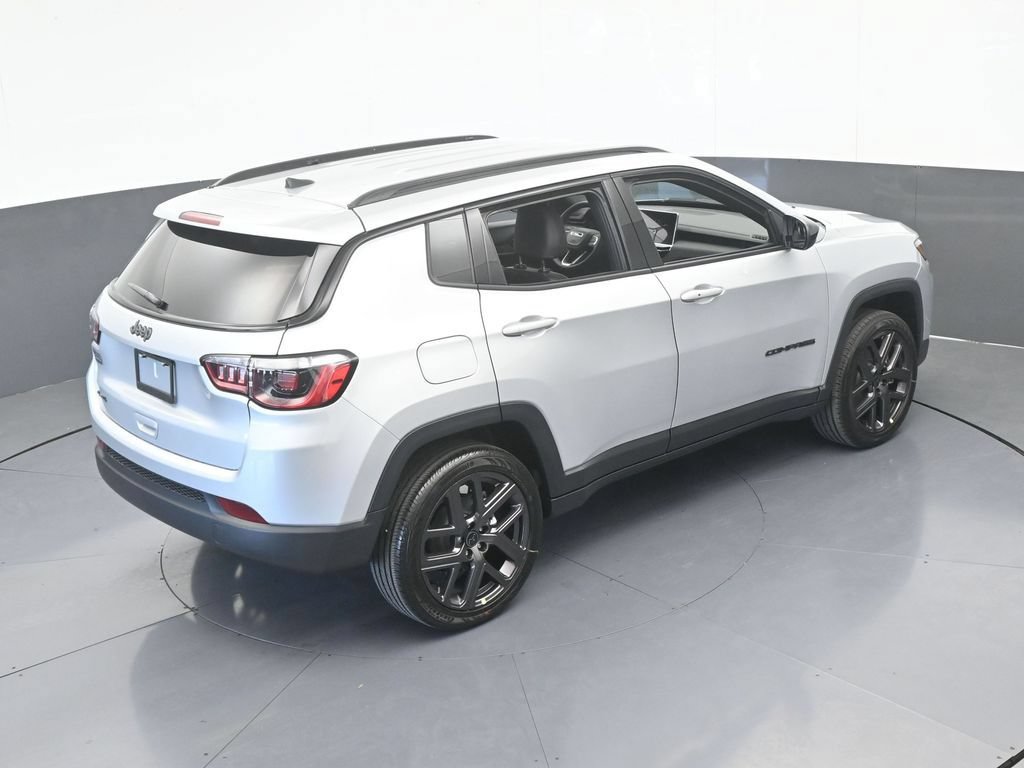 New 2026 Jeep Compass Latitude AWD/4WD image 47