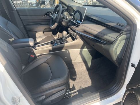 New 2026 Jeep Compass Limited image 11