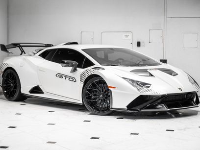 Used 2023 Lamborghini Huracan STO