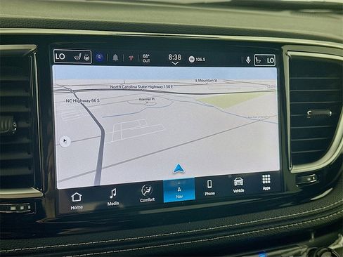 New 2026 Chrysler Pacifica Limited w/ Uconnect Theater Family Group image 15