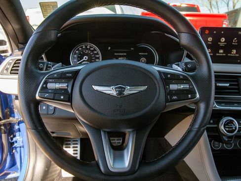 Used 2023 Genesis G70 3.3T w/ Sport Prestige Package image 17