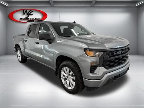 New 2026 Chevrolet Silverado 1500 Custom RWD image 3
