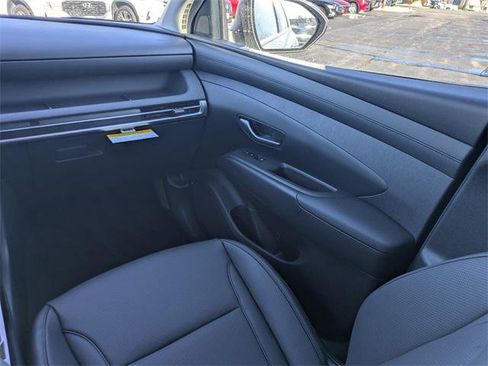 New 2026 Hyundai Tucson SEL image 16