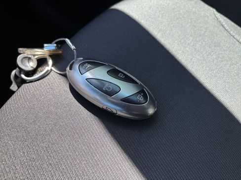 Used 2025 Hyundai Tucson SEL image 18