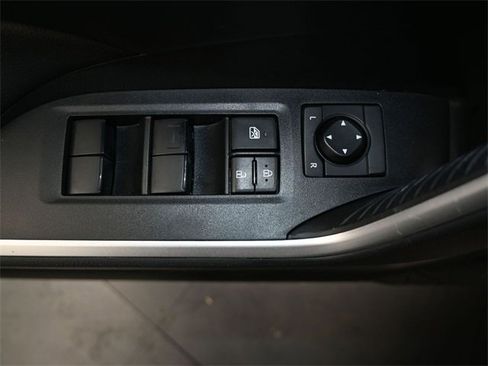 Used 2023 Toyota RAV4 LE image 10