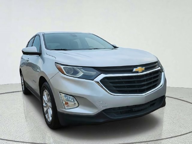 Used 2020 Chevrolet Equinox LT w/ Driver Convenience Package FWD image 1