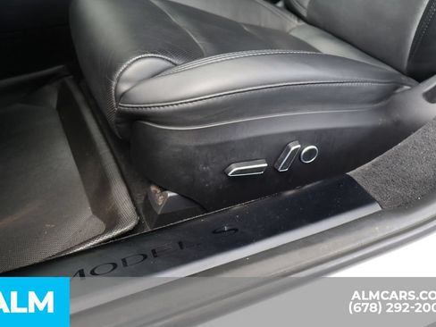 Used 2022 Tesla Model S AWD/4WD image 11