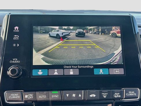 Used 2021 Honda Odyssey Touring image 14