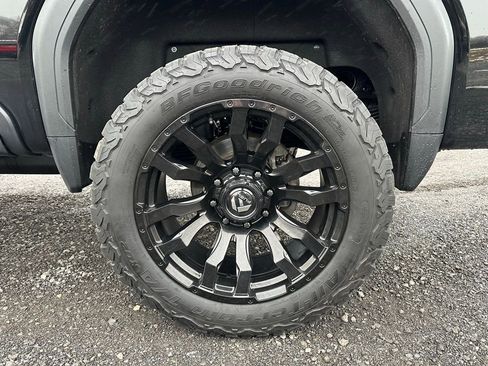 Used 2022 GMC Sierra 2500 Denali w/ Denali Ultimate Package image 17