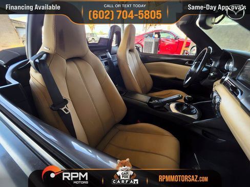 Used 2016 MAZDA MX-5 Miata Grand Touring RWD image 12