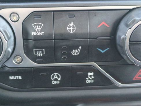 Certified 2020 Jeep Wrangler Unlimited Rubicon w/ Quick Order Package 28Y Recon image 21