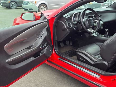 Used 2011 Chevrolet Camaro SS w/ RS Package RWD image 16