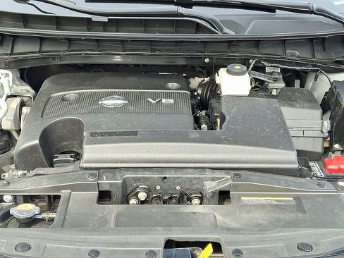 Certified 2024 Nissan Murano SV w/ SV Midnight Edition Package image 28