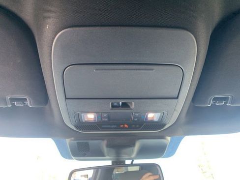 Certified 2022 Ford F150 XLT w/ Equipment Group 302A High image 31