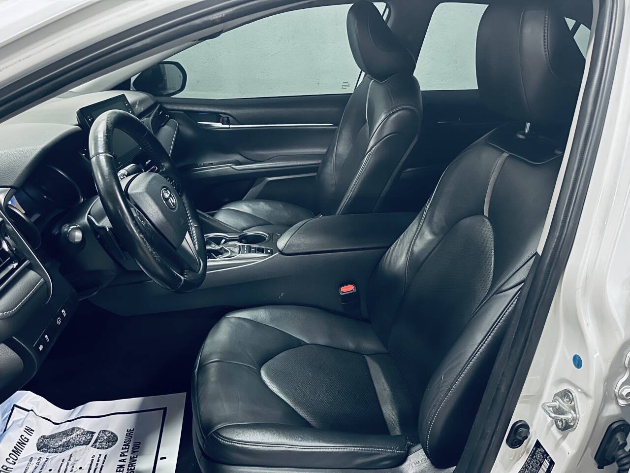 Used 2021 Toyota Camry XSE FWD image 17