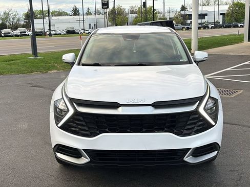 Used 2023 Kia Sportage EX FWD image 5