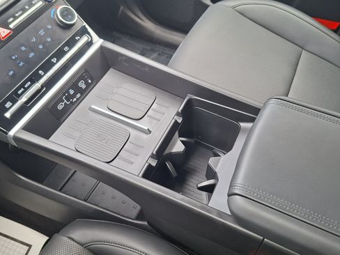 Used 2026 Hyundai Santa Fe SEL FWD image 16