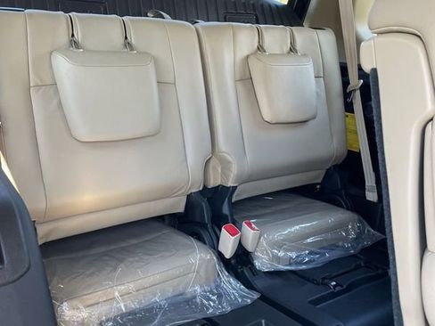 Used 2023 Toyota 4Runner Limited AWD/4WD image 9