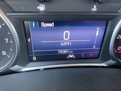 Used 2020 GMC Terrain SLE w/ Driver Convenience Package FWD image 12
