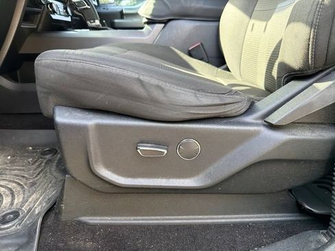 Used 2017 Ford F150 XLT w/ Equipment Group 301A Mid RWD image 16