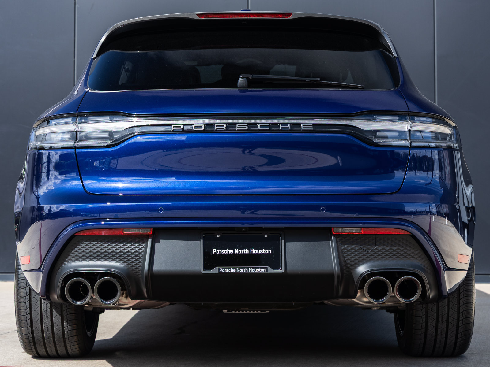 Certified 2026 Porsche Macan Turbo AWD/4WD image 10