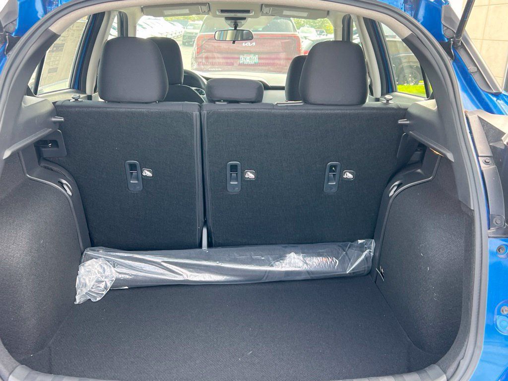 Certified 2025 Nissan Kicks Play S FWD image 12