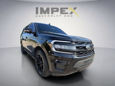 Used 2024 Ford Expedition Limited AWD/4WD image 7