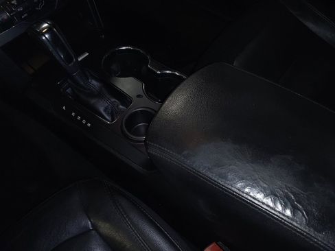 Used 2016 Ford Explorer XLT w/ Equipment Group 202A image 26