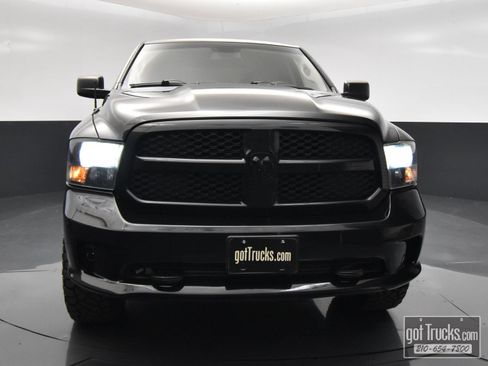 Used 2016 RAM 1500 Express w/ Black Ram 1500 Express Group AWD/4WD image 51