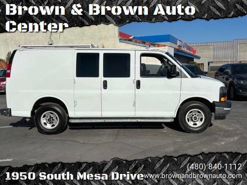 Used 2021 GMC Savana 2500 2500 3dr Cargo Van w/ Driver Convenience Package image 3