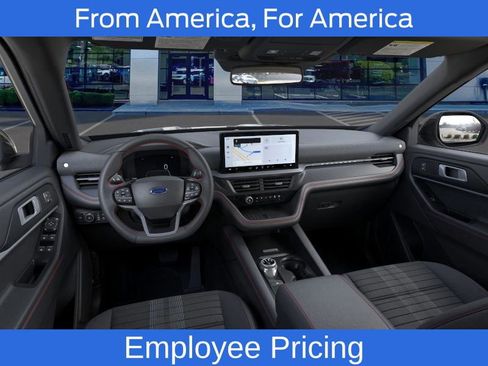 New 2025 Ford Explorer ST-Line w/ Premium Package AWD/4WD image 9