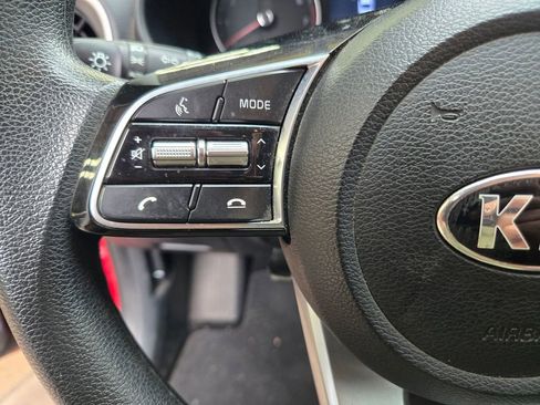 Used 2019 Kia Forte LXS image 12