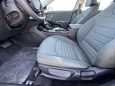 New 2025 Kia K4 EX image 12