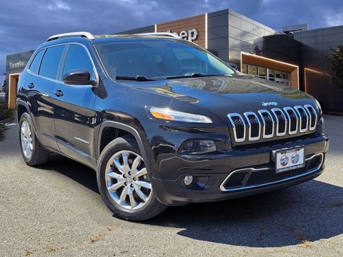 Used 2017 Jeep Cherokee Limited AWD/4WD image 1