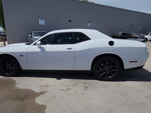 Used 2023 Dodge Challenger R/T w/ Blacktop Package RWD image 6