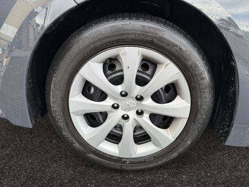 Used 2024 Toyota Corolla LE FWD image 14