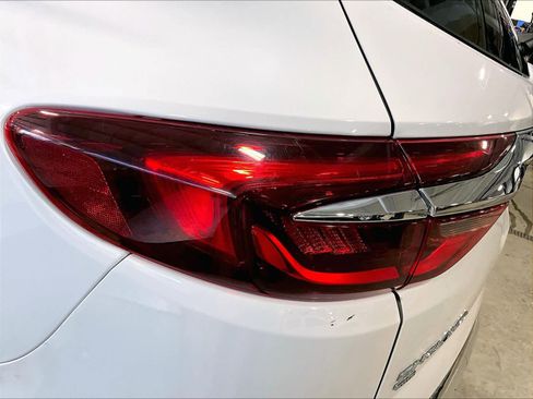 Used 2020 Buick Enclave Premium w/ LPO, Touring Package image 35