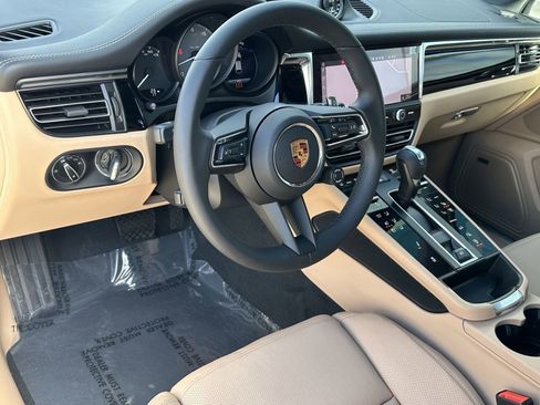 New 2026 Porsche Macan S AWD/4WD image 4