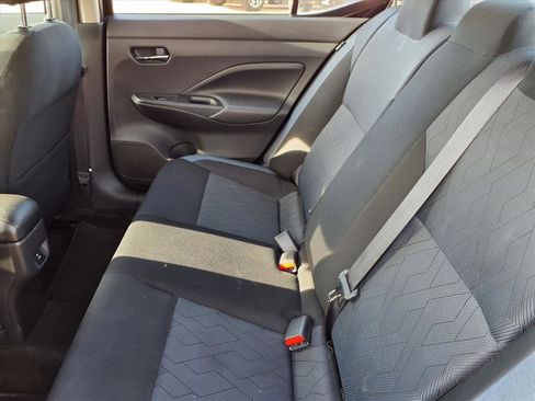 Used 2023 Nissan Versa SV image 11