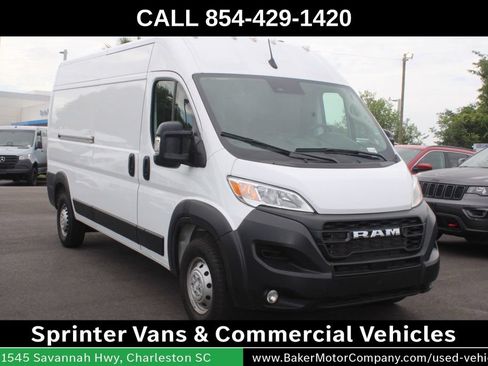 Used 2025 RAM ProMaster 3500 w/ Convenience Group FWD image 4
