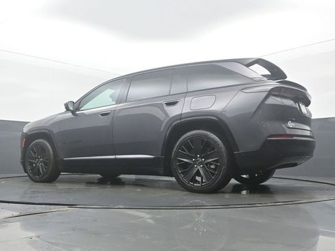 Used 2024 Jeep Wagoneer Launch Edition image 48