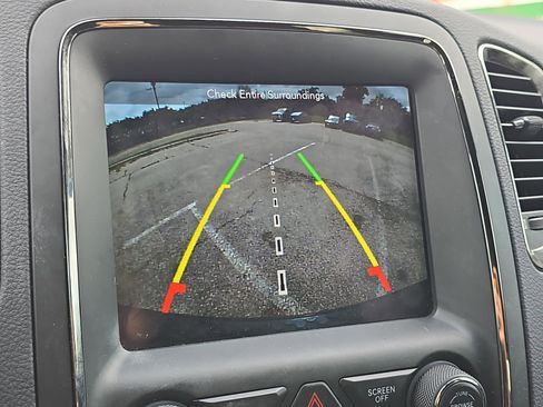 Used 2019 Dodge Durango GT w/ Blacktop Package image 17